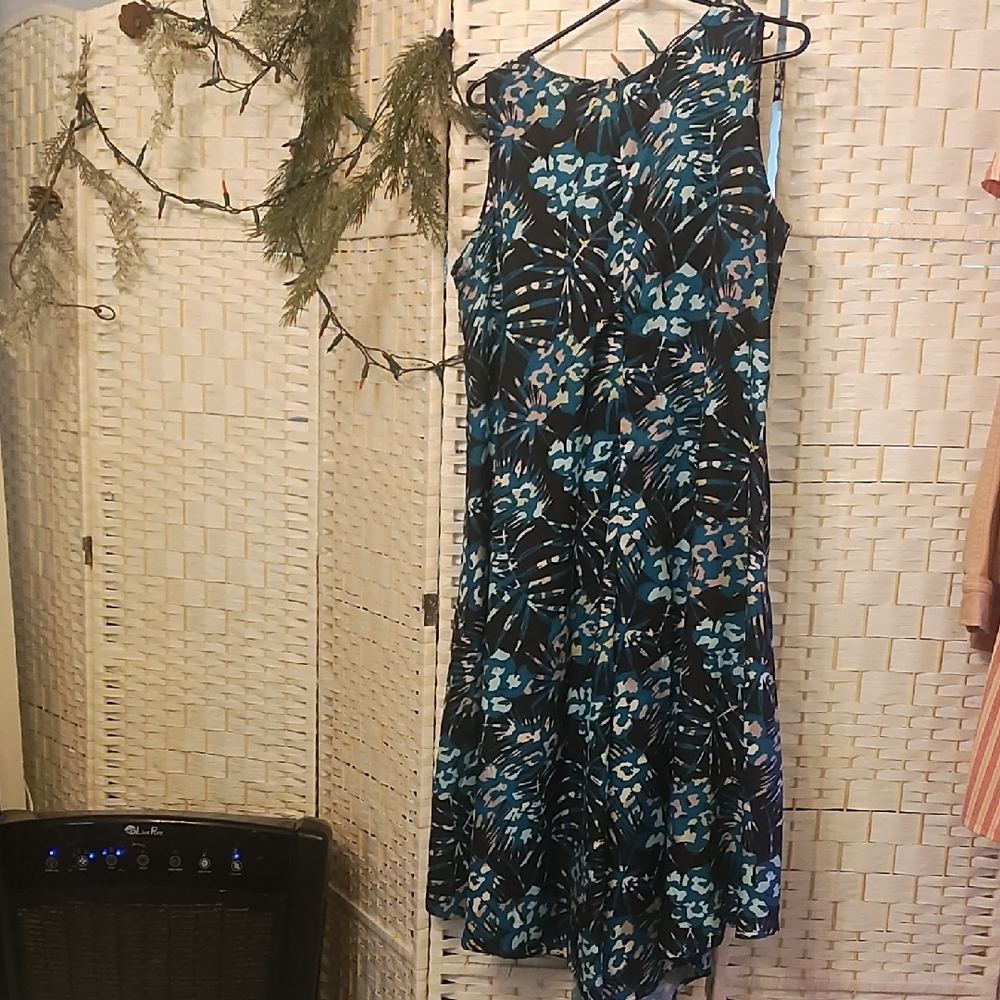 Chic Floral Maxi Dress in Blue by [Brand] - Picture 2 of 3